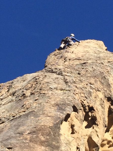 Stan on lead left of the hand/finger crack. 