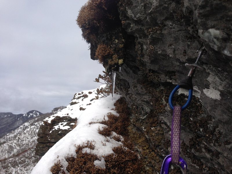 Offset placement in a chilly Linville Gorge. 