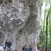 A busy (relatively normal) weekend on the Obere Schloßbergwände. The climbers are gathered chiefly below the popular "Liebe ohne Chance" and "Master Blaster".