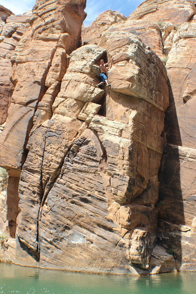 Me trying to turn around after getting to the second ledge. I really didn't want to jump backwards