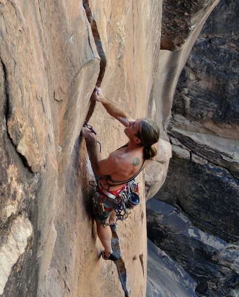 Tough off fingers section and finger popping crux made it too hard for me. Mike worked his way up with some good jams.