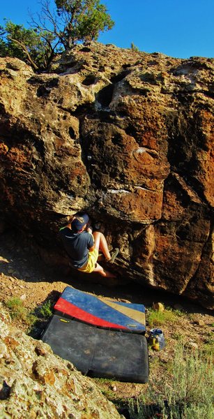 Locking in the knee-bar to reach the good right hand edge on Vibrational Witness.