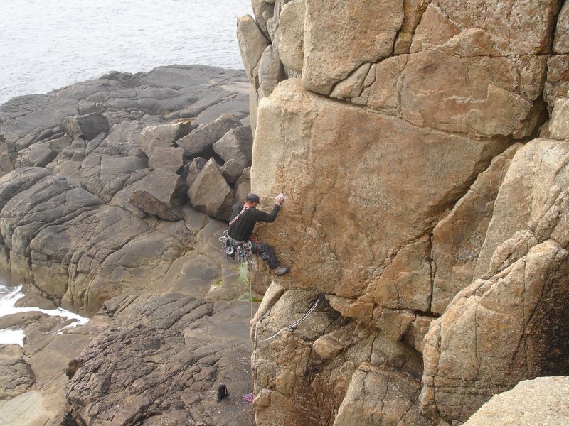 Me leading 'Glass Arete' (E3) Cornwall, UK