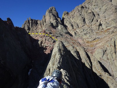 The knife edge connecting the buttress summit to the main ridge.