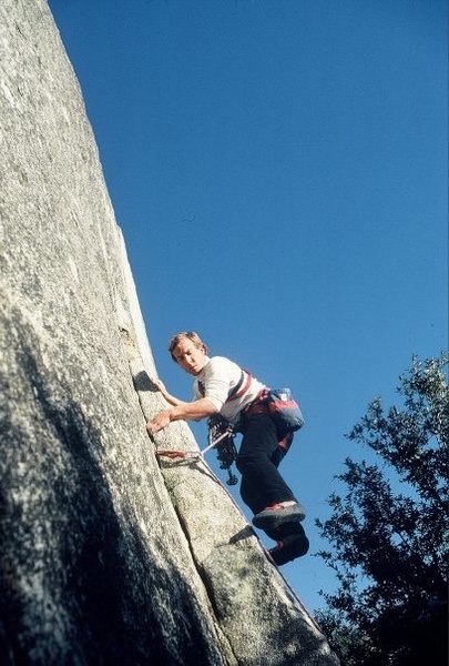 Urmas Franosch leads Rocket In My Pocket in 1985.