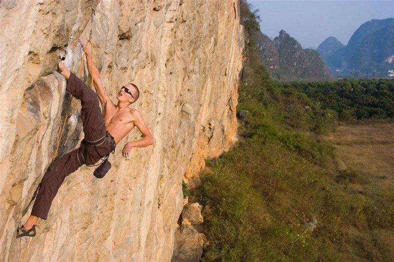 Eric Schnack milking a rest before the crux on China White.