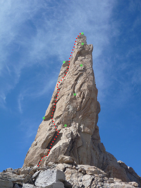 campanile with the fonrouge in red and two possible rap lines in green. the left skyline rap requires 2 ropes and is a little odd to reach from the summit. the one down the face follows imaginate and can be done with a single 70m (probably the better option)