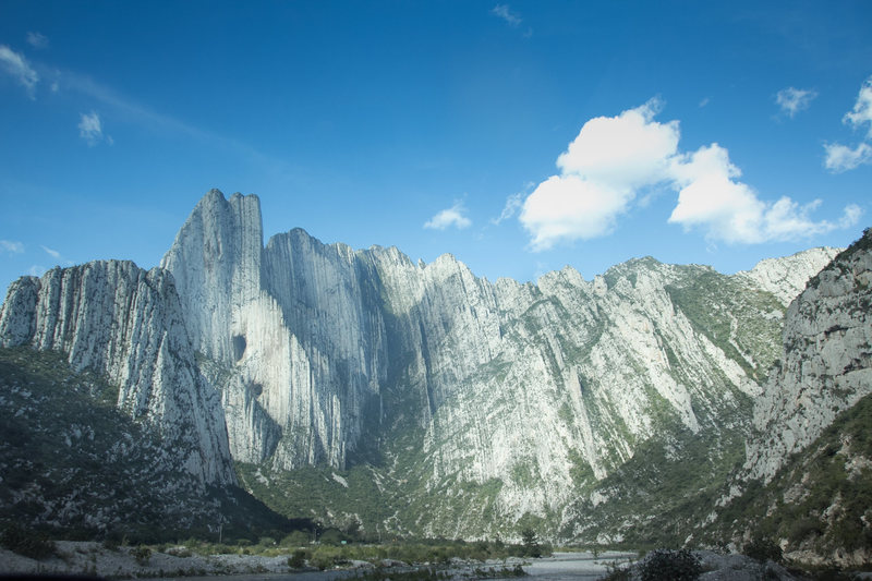 The incredible big wall of Independencia and its partner peak Pirinios are BEGGING to see ascents. 