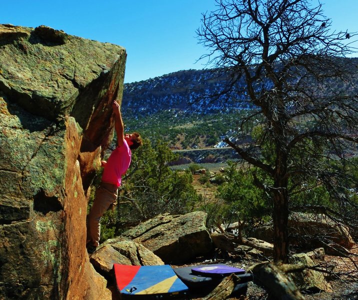 Using the left hand sidepull to reach the lip on Poka Yoke.