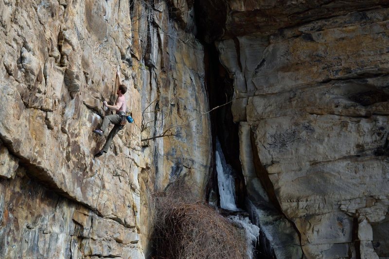 Hitting the second deadpoint/dyno on Hasta la Vista.<br>
<br>
Photo Credit: Jay Reese