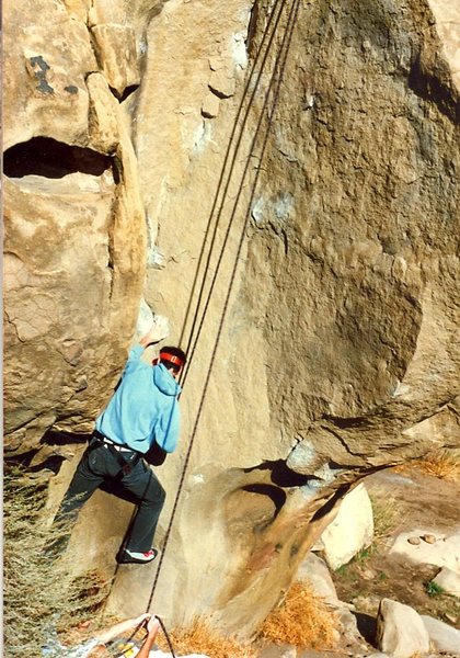 Mark Curry getting into that funky low crux of "Split Decision". 1985.