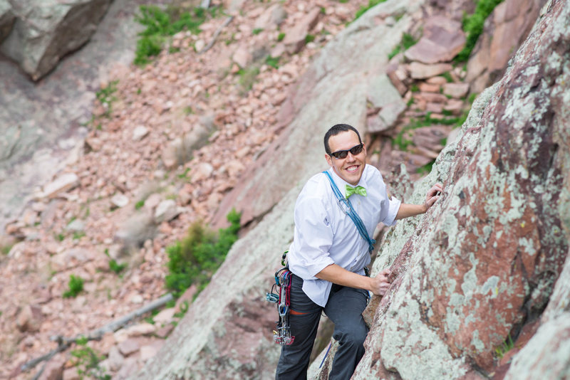 Groom leading The Bomb on Wind Tower, Eldorado Canyon