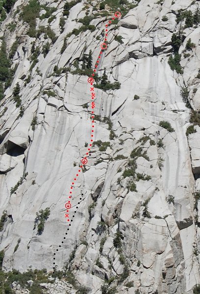 Heaven's Gate has 5 pitches and is over 500' long.