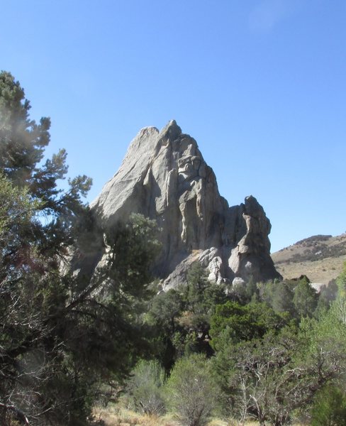 Parking lot Rock from trail to Window Rock.