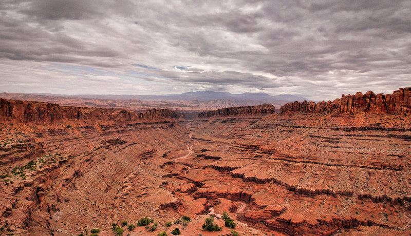 Cloudy day in Long