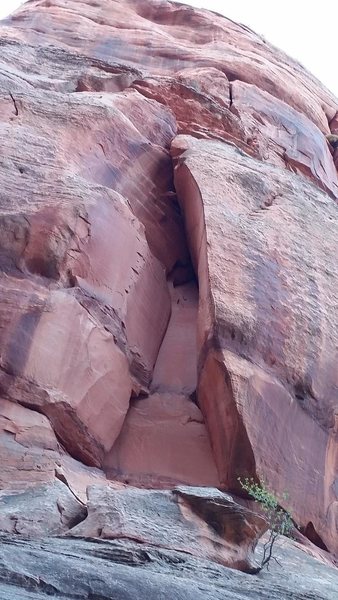 The Left and Right Deals climb either side of the alcove. The Big Deal (project) will exit the alcove via the upper roof crack.