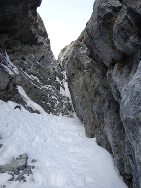 Looking up into the chimneys from the top of pitch 3.