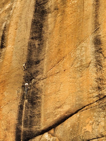 chase leary and cruz mclean climbing