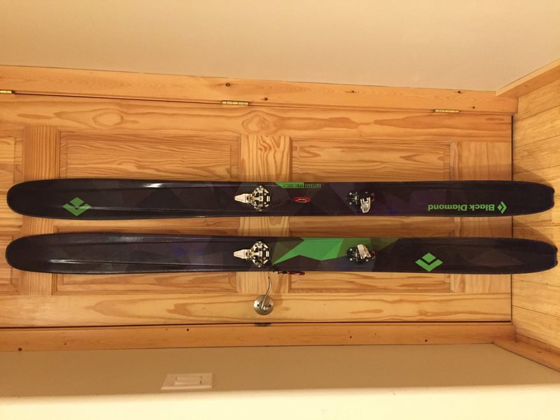 Skis