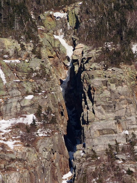 Super Telephoto of Green Chasm