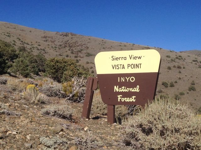 Sierra View Vista Point sign, White Mountains