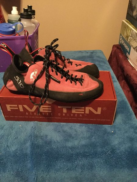 size 11 5.10 Pinks $70