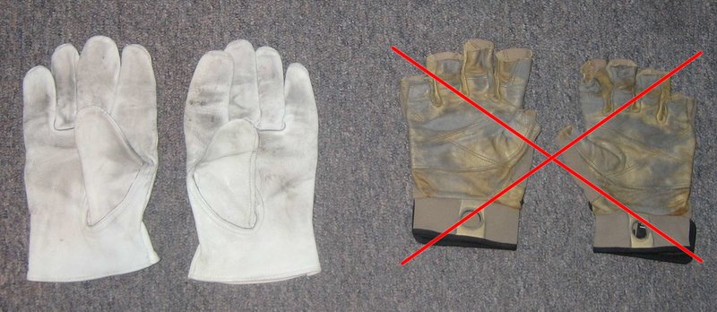 Gloves, size - LARGE, $3.