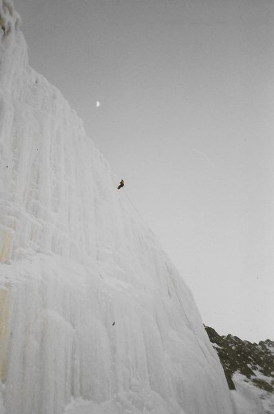 Rappel on the Cliff's at Night Fall, Moon in shot