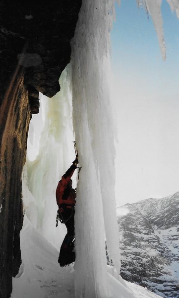 Pete Anania on Pamola Cliffs