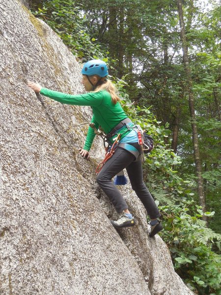 Working the initial finger crack on "LeRoy."