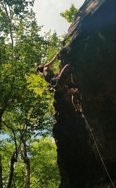 Eve clearing the overhang