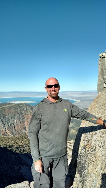 Top of third pillar of Dana