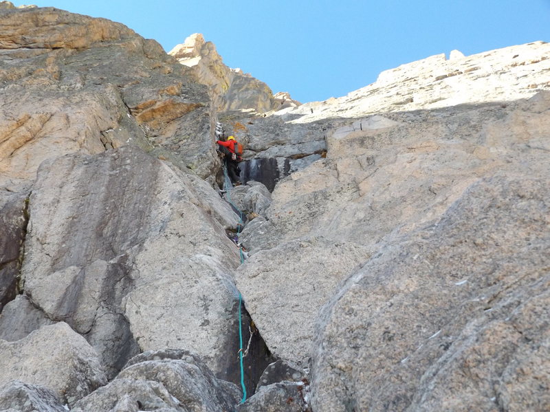 Alexander's Chimney P2 on Long's. Conditions 9/25/2016.