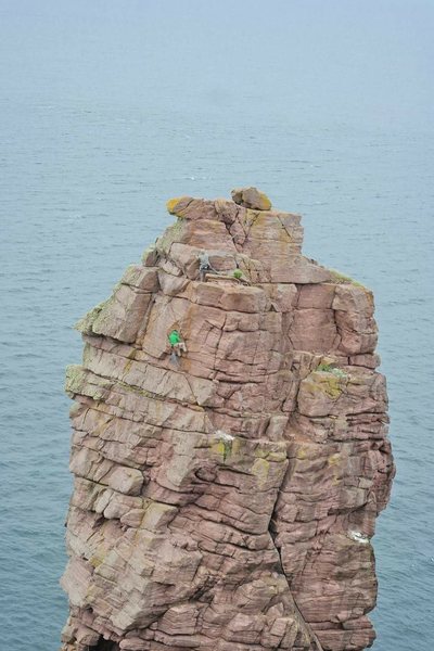 Rapping off the top to the second belay point because we only had one rope. Make sure to have at least two 60m ropes and you can rappel the whole thing in one rappel. 