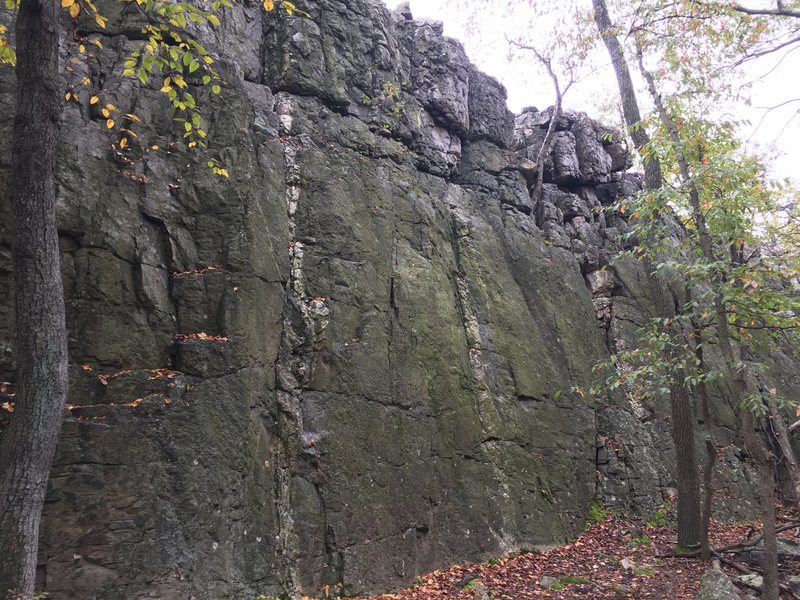 The Main Wall left side at Wolf Rock<br>
Catoctin Mountain Park, Maryland