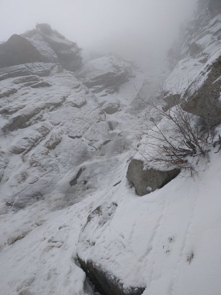 GWI second pitch yesterday morning. Warm temps have been melting large sections out. Whole thing still goes, but most parties back off after the third pitch at this point.