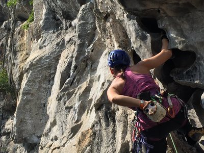 This is where I got my arm stuck..haha..I have a wrist guard on.. So couldn't get it out :P