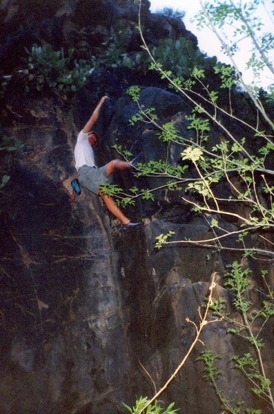 Touqerville Bouldering, Ash Creek, V3