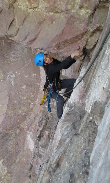 Traverse above the roof on the second pitch of "El Vivac". 5.8