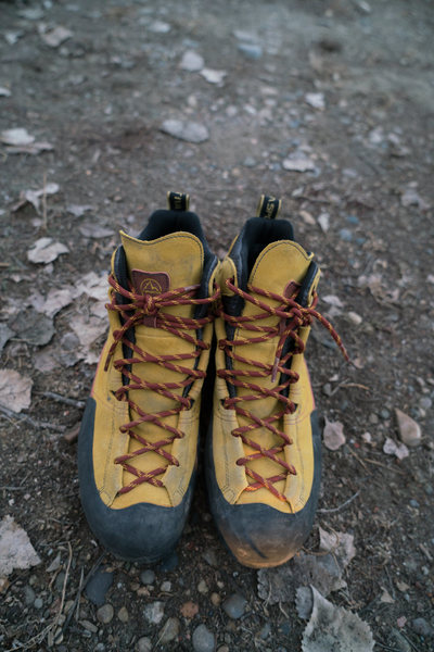 $100 Like new used lightly once La Sportiva Boulder X Mid GTX Approach Shoe size 45.