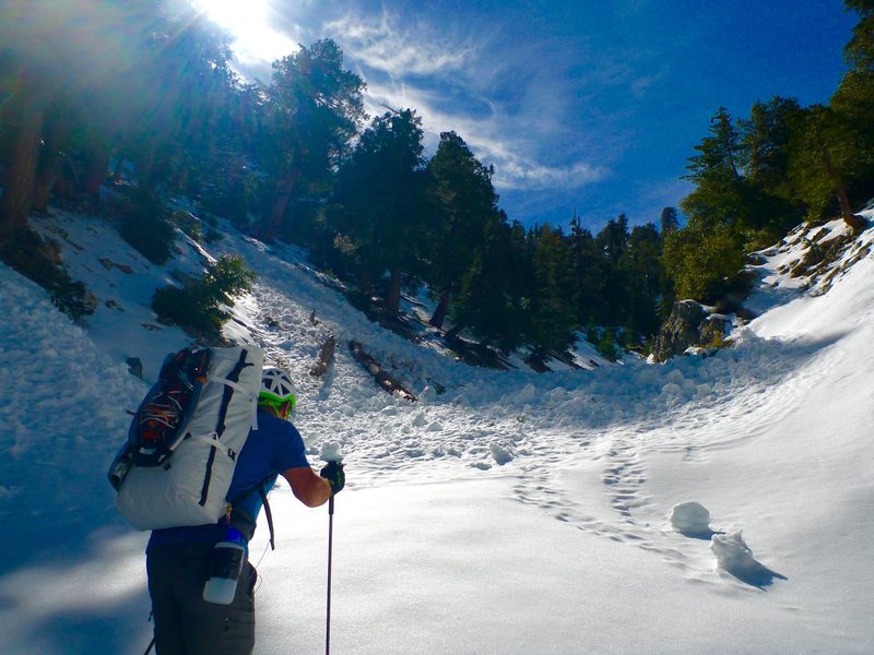 Icehouse canyon bowling alley<br>
Always check avy conditions before heading up <br>
Photo by Steven Lee