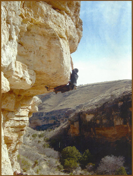 Kevin Wilkinson past the crux during his FA.