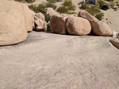 Short 25m climb on back side of right side