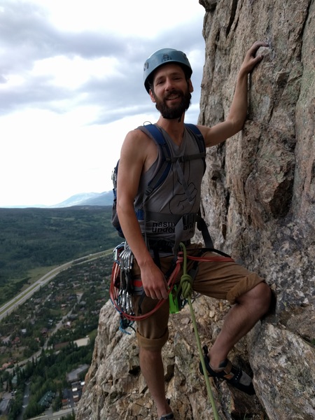 Daniel about to led the 5.10 variation of P15. This is the last picture we captured before we had to bail from top of P16 due to afternoon thunderstorm. It was long, arduous, WET descent with multiple rappels. We'll have to come back and do it again to finish the last few pitches.