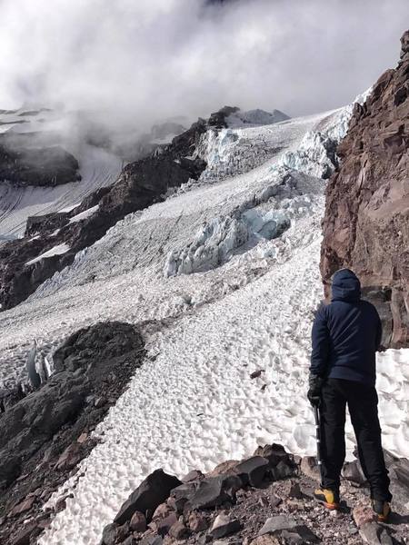 Looking up the Kautz Ice chutes