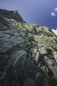 Right after the second pitch, looking up at Unicorn Spire. We went around to the left side, easy climbing with few spots for gear.
<br>

<br>
Photo by Joshua Kasumovic.