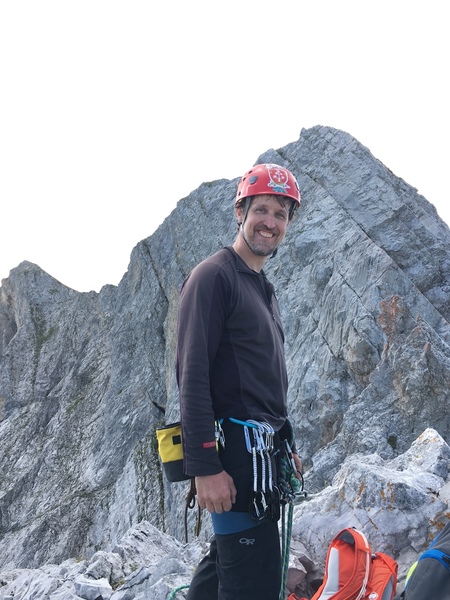 Richard Hunter in front of the last pitches (top of pitch 11).