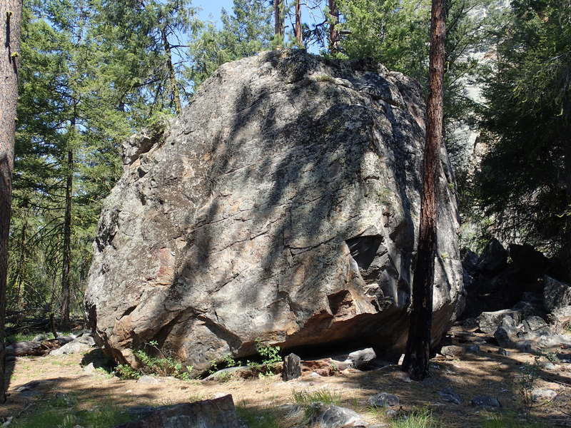 Main boulder (south side) below the Green Wall