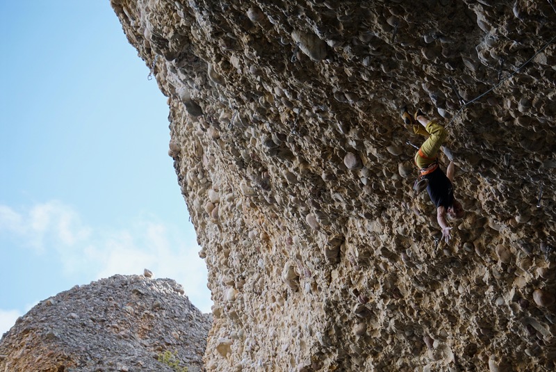 A slightly different take on the first nice rest.  I found the upside down double kneebar odd.