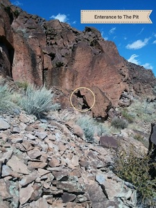 This is a view of the entrance to The Pit if you are coming from from the Main Wall in Gallows Edge. Once inside the rocks turn left and up to get into the Pit. It's a bit of a squeeze.